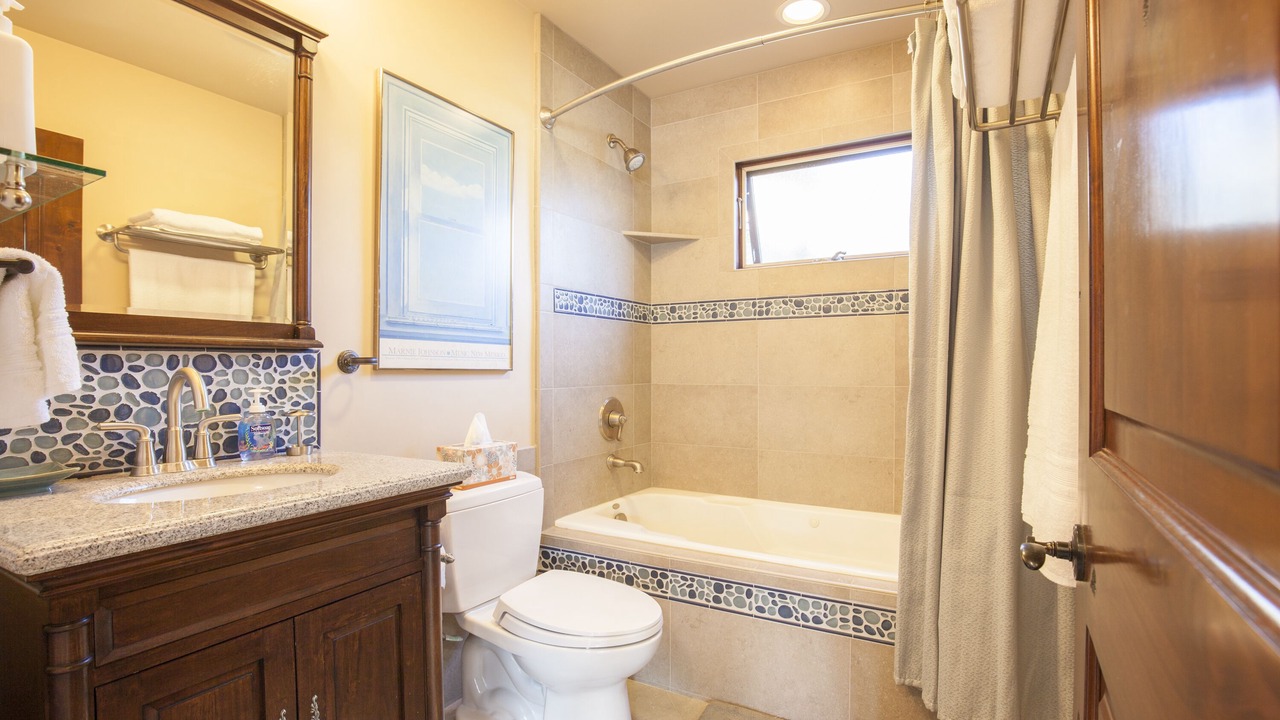 Photo of Bathroom in La Jolla Heights