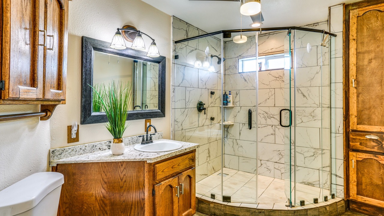 Photo of Bathroom in Tulare