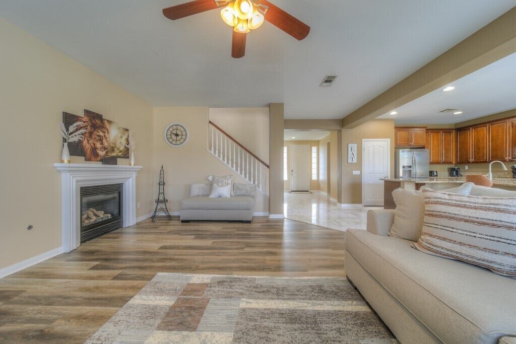Photo of Livingroom in Eastvale