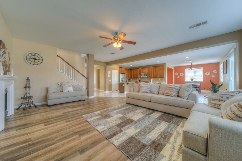 Photo of Livingroom in Eastvale