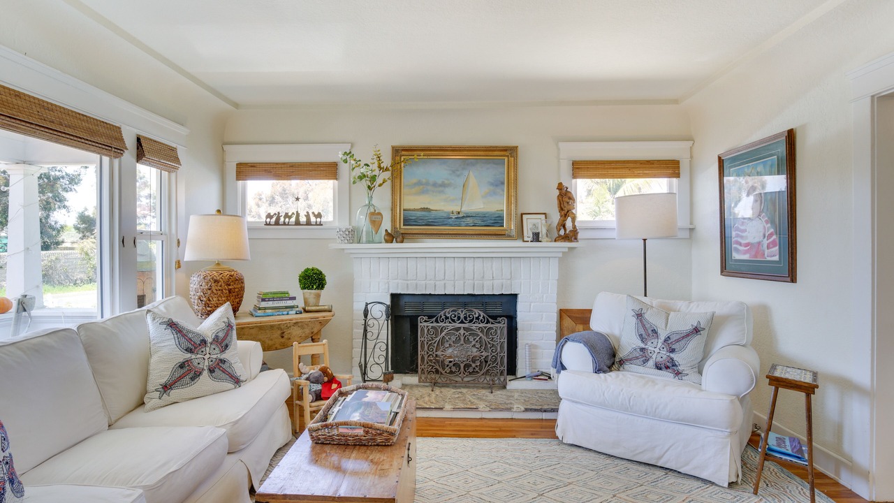 Photo of Livingroom in Fire Mountain