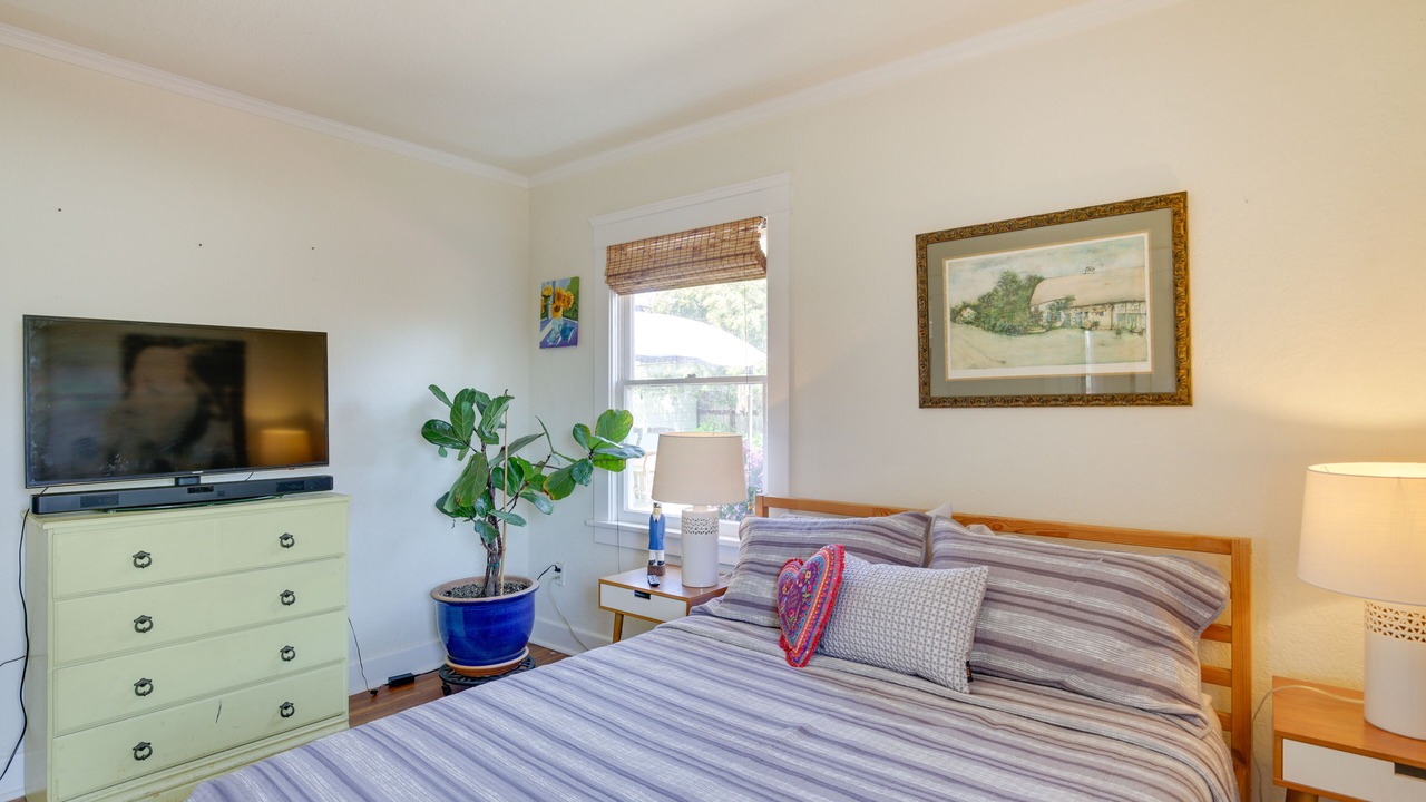 Photo of Bedroom in Fire Mountain