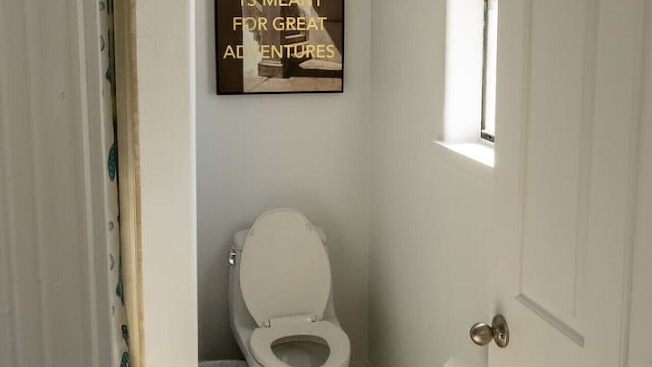 Photo of Bathroom in Marina Peninsula