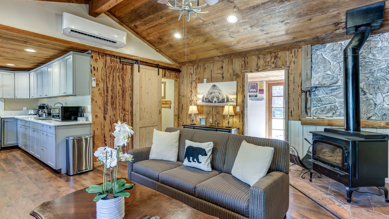 Photo of Livingroom in Wishon