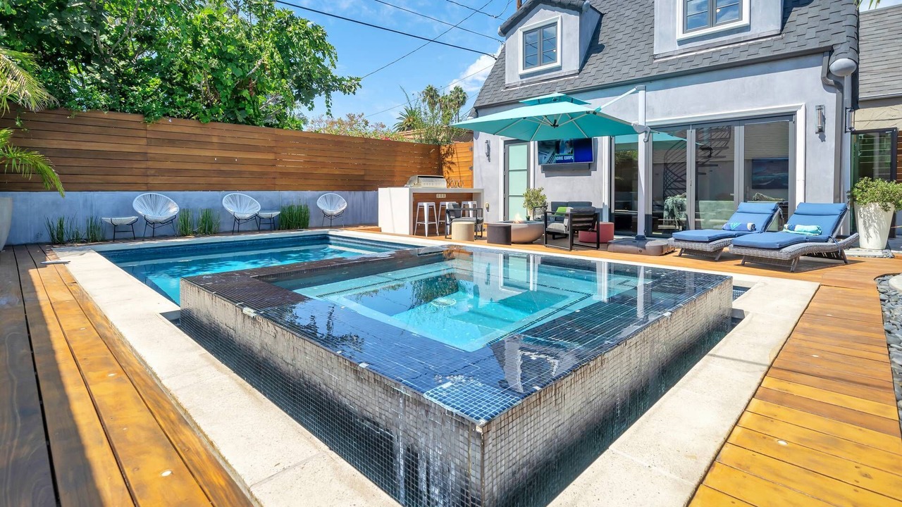Photo of Outdoor in Beverly Grove