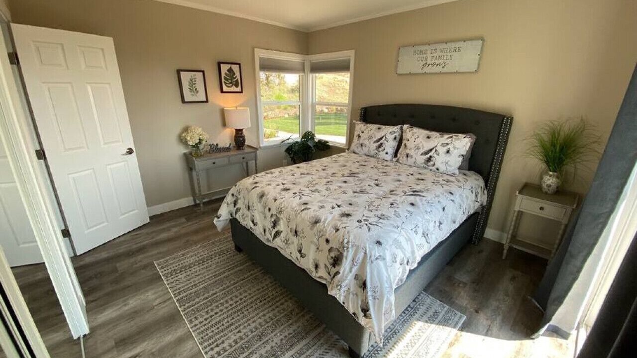 Photo of Bedroom in Burbank