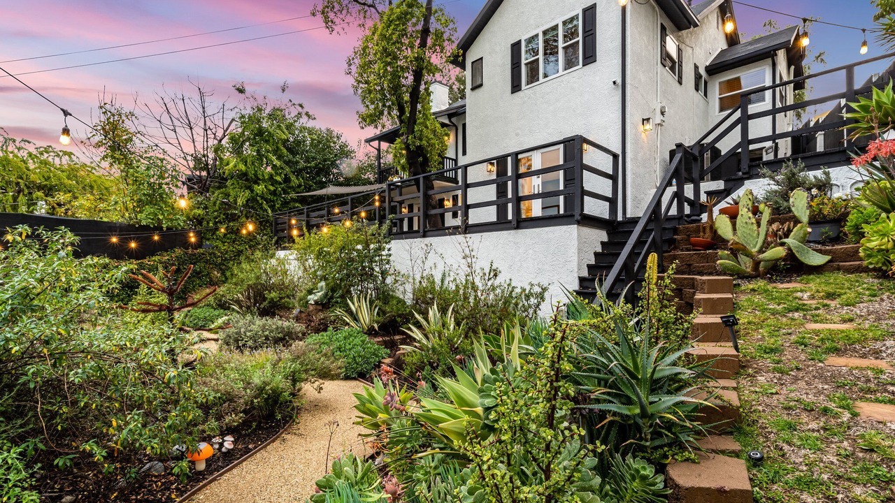Photo of Outdoor in Eagle Rock