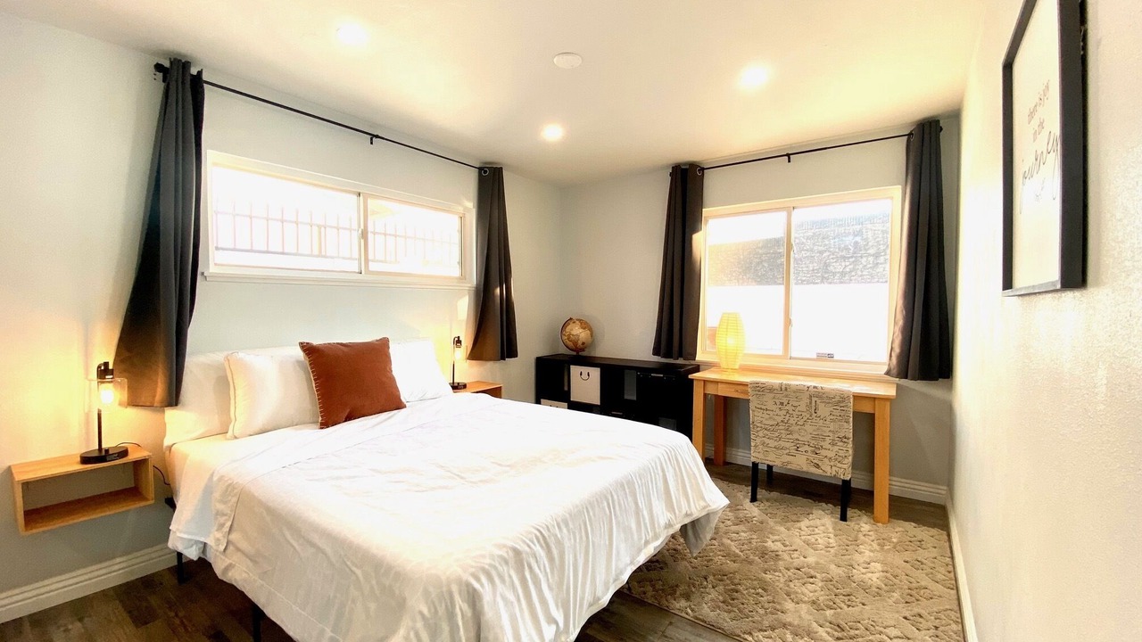 Photo of Bedroom in Northwest Anaheim