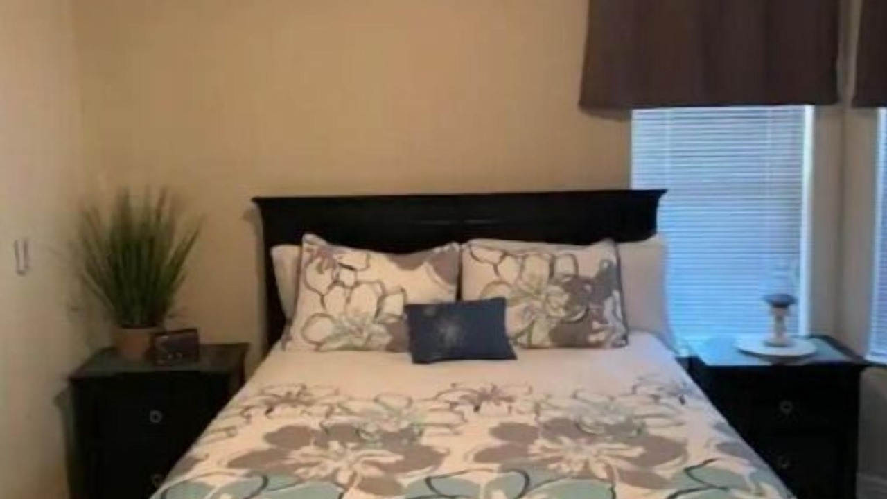 Photo of Bedroom in Needles