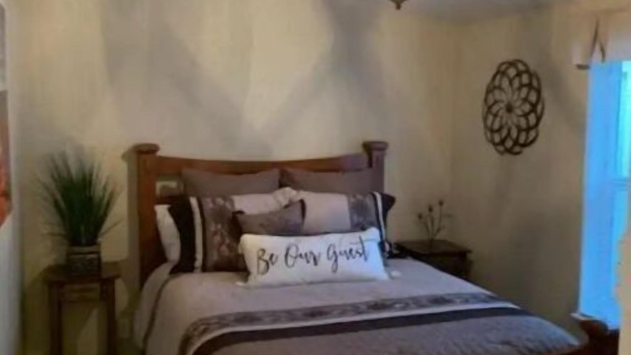 Photo of Bedroom in Needles