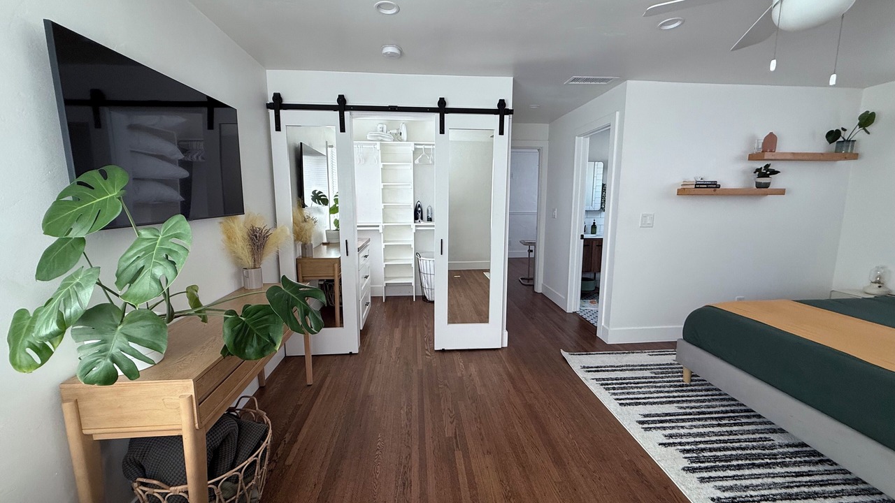 Photo of Bathroom in Belmont Shore