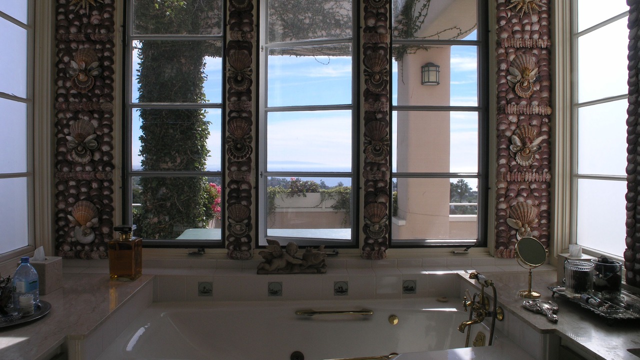 Photo of Bathroom in Pacific Palisades