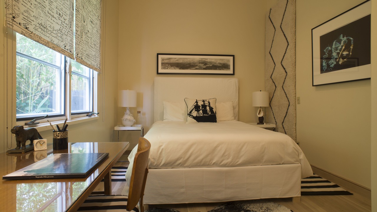 Photo of Bedroom in Pacific Palisades