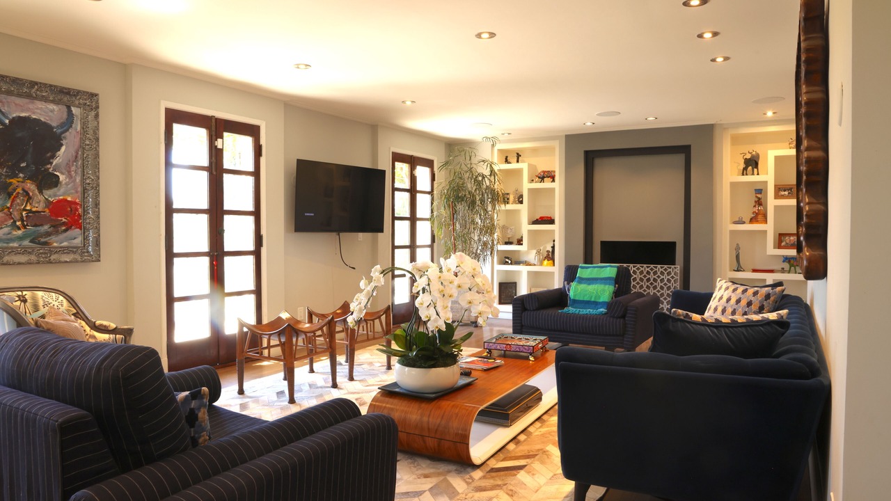 Photo of Livingroom in Village of La Jolla