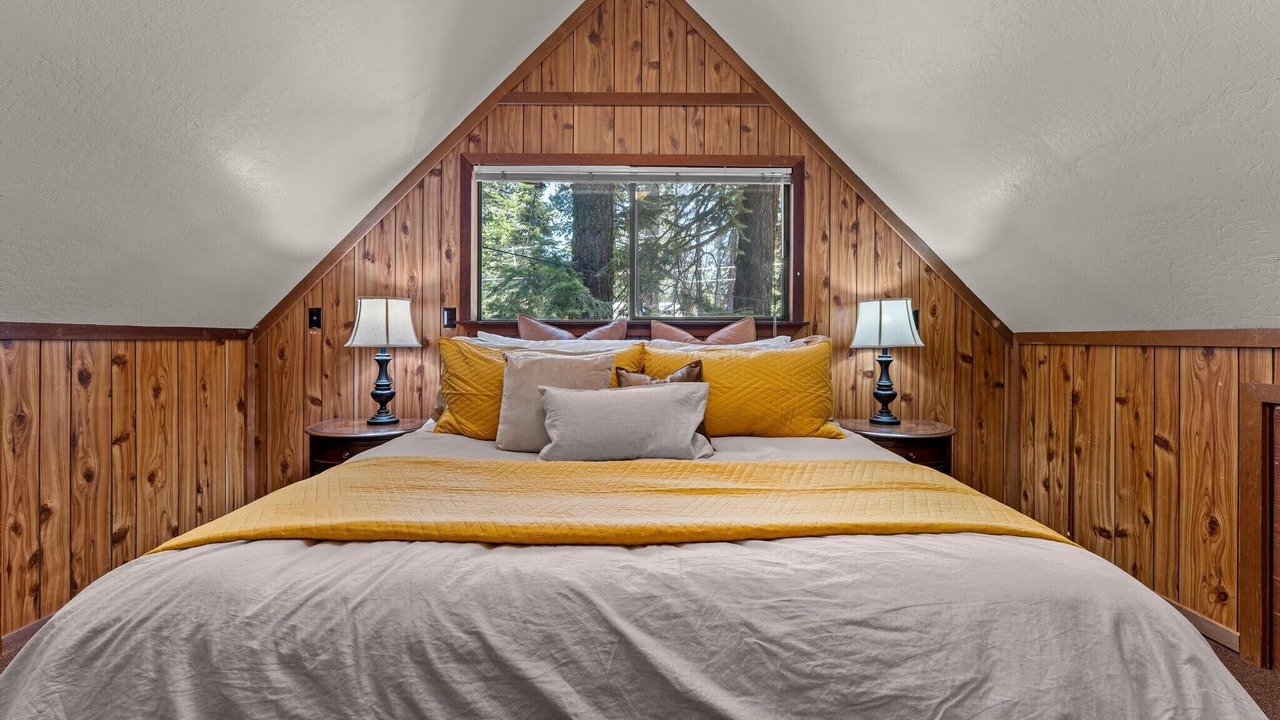 Photo of Bedroom in Tahoma