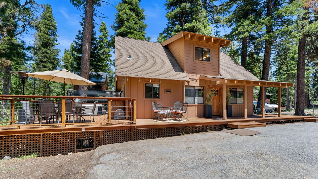 Photo of Outdoor in Tahoma