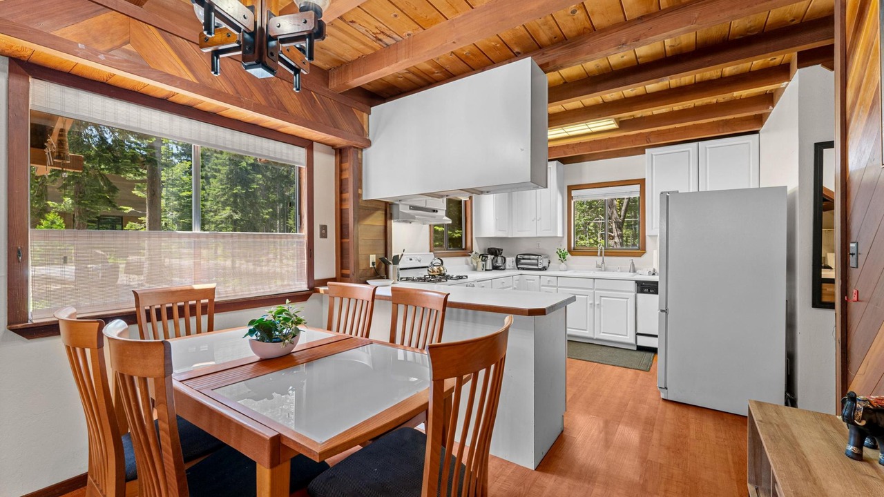 Photo of Kitchen in Tahoma