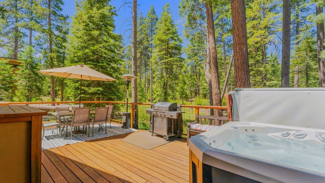 Photo of Outdoor in Tahoma