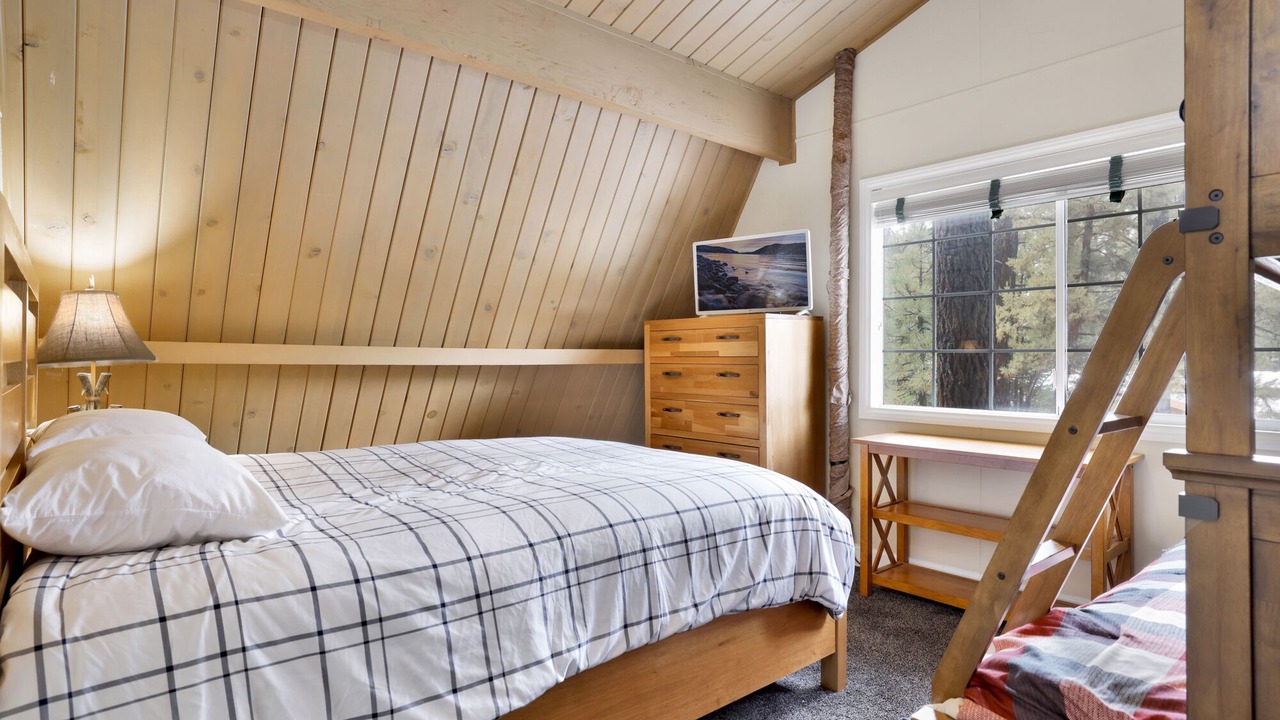 Photo of Bedroom in Peter Pan