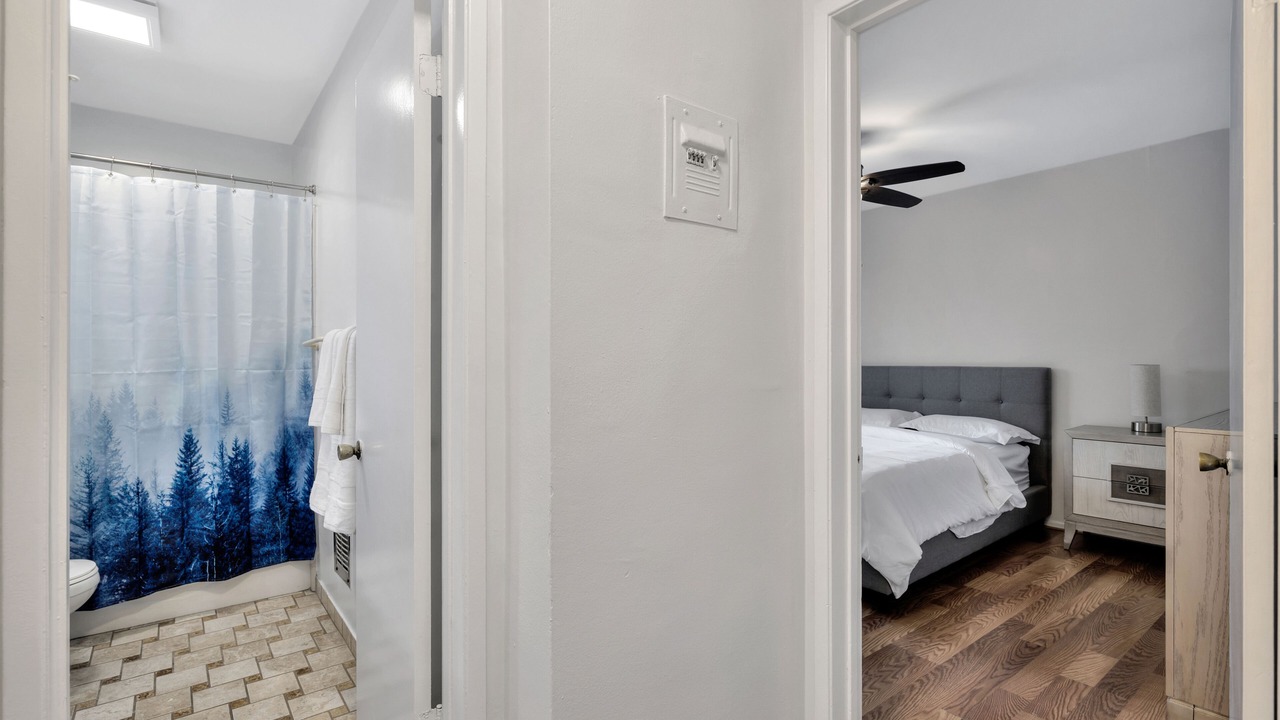 Photo of Bedroom in Hollywood