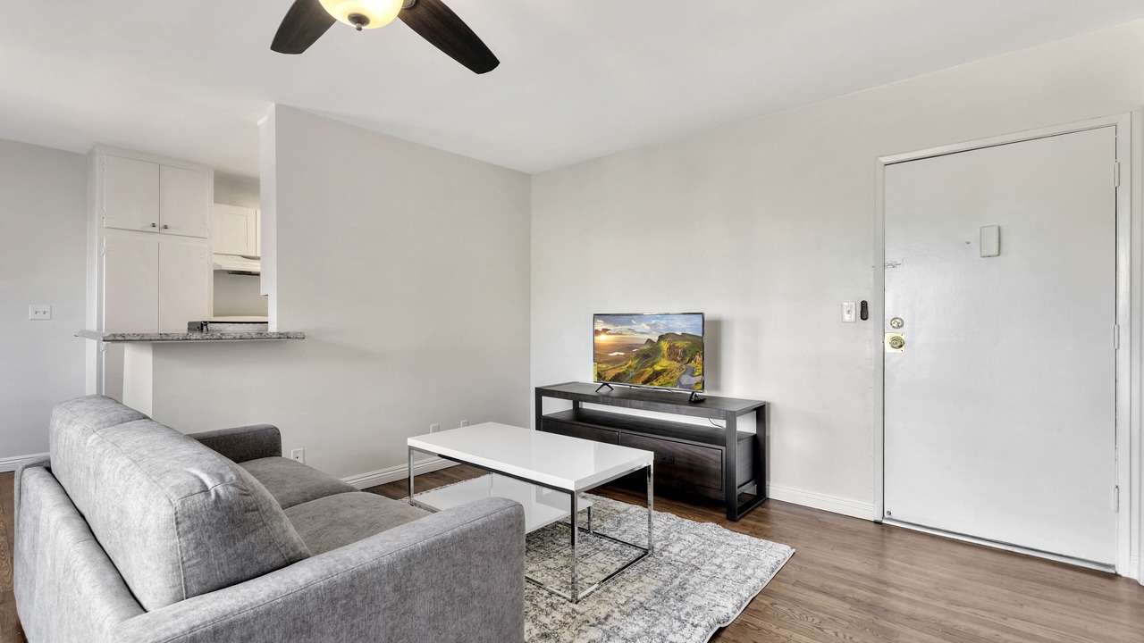 Photo of Livingroom in Hollywood