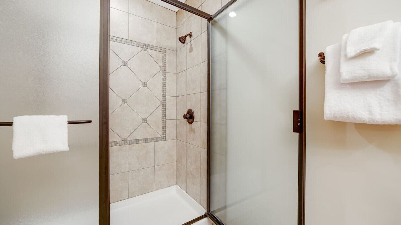 Photo of Bathroom in Idyllwild