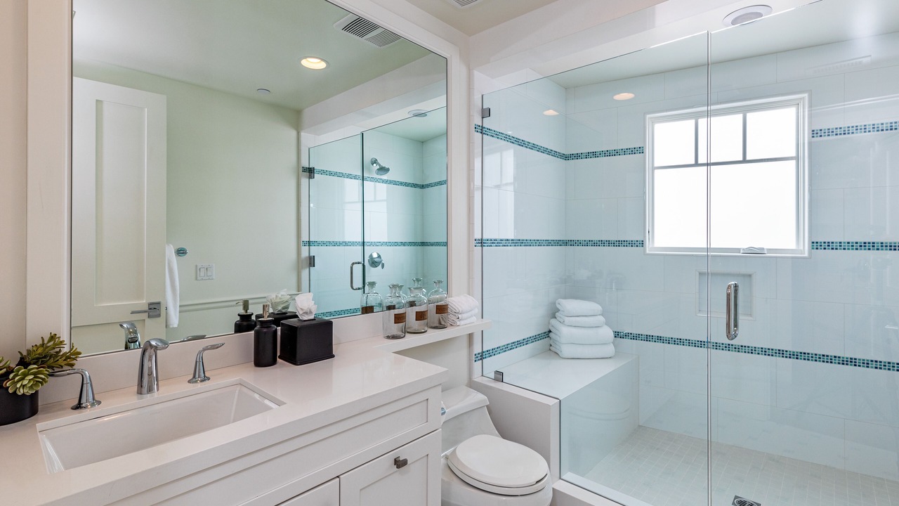 Photo of Bathroom in Western Malibu