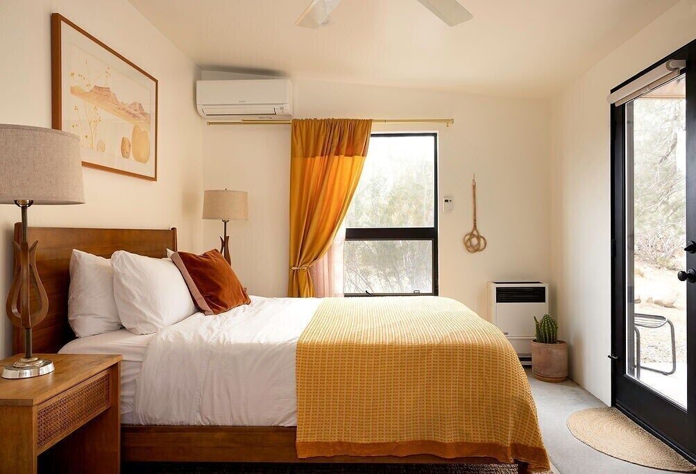 Photo of Bedroom in Morongo Valley