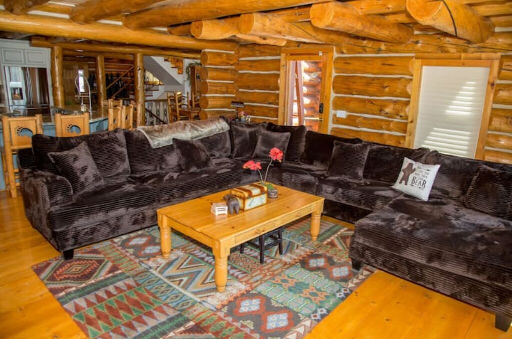 Photo of Bedroom in Fawnskin