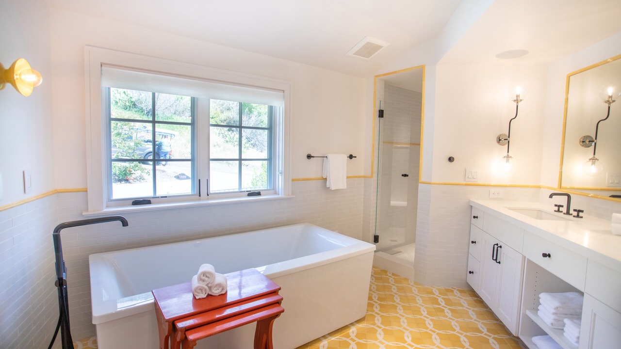 Photo of Bathroom in Village of La Jolla