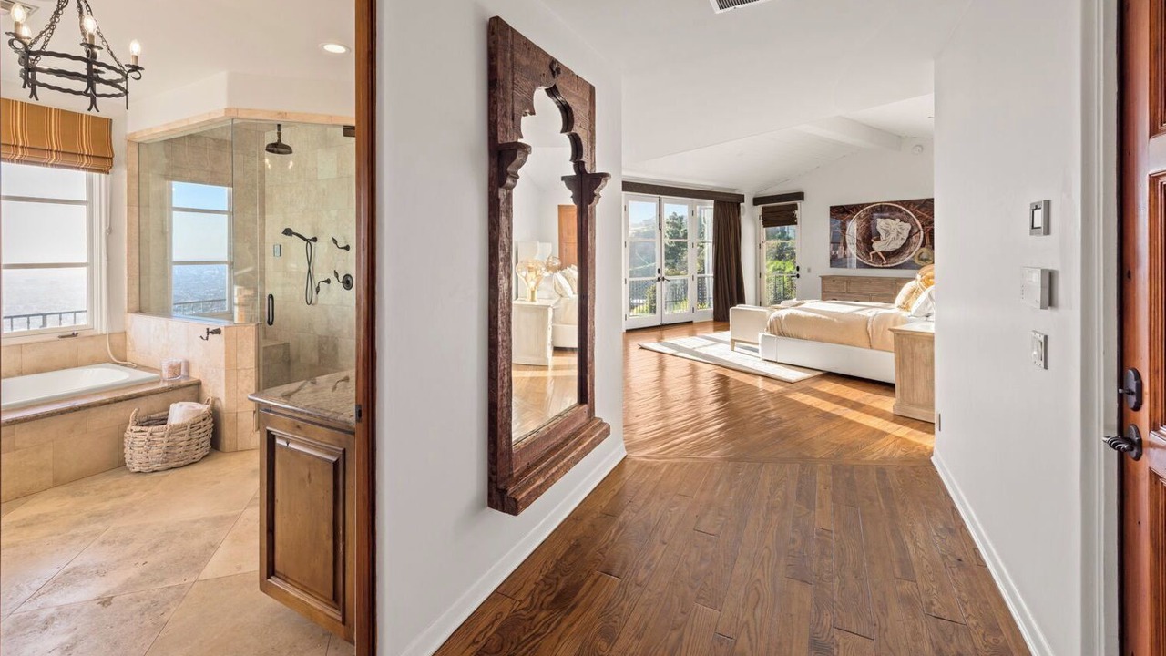 Photo of Bedroom in Hollywood Hills