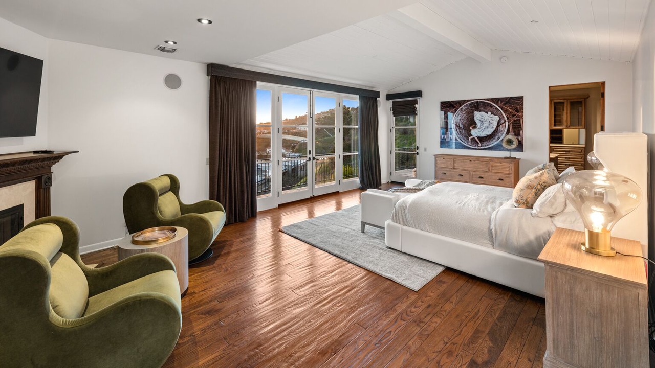 Photo of Bedroom in Hollywood Hills