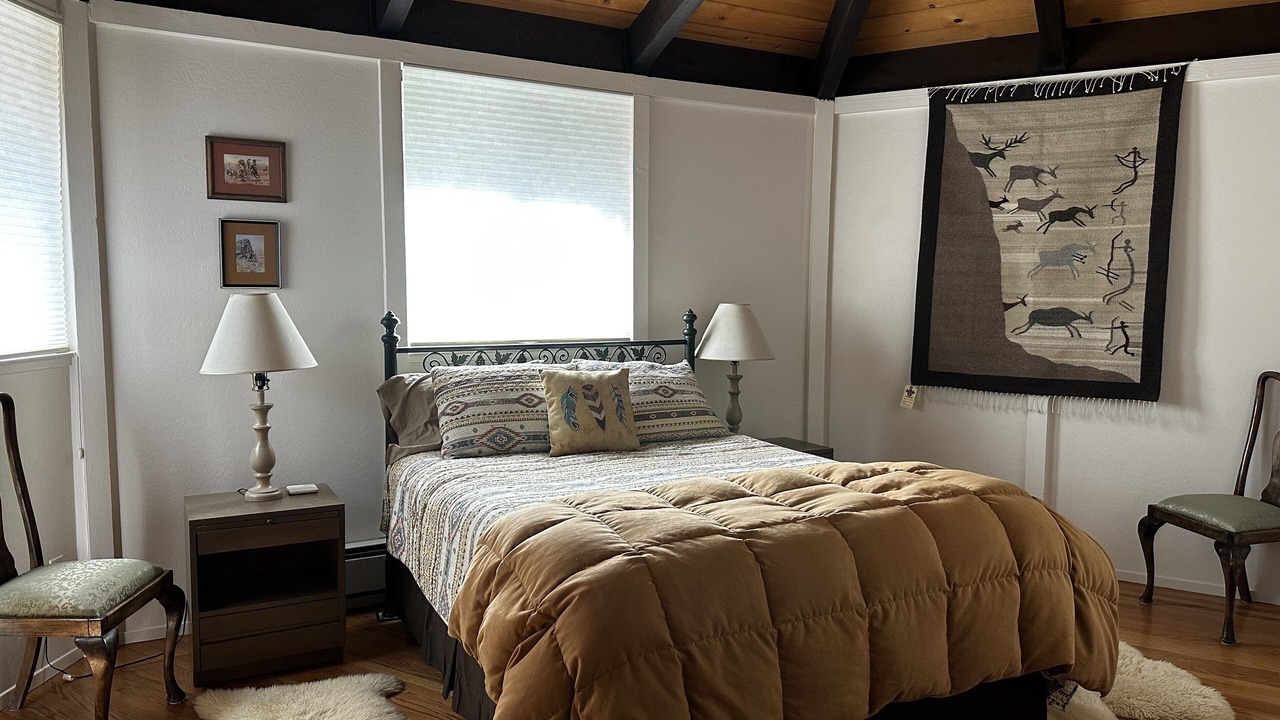 Photo of Bedroom in St. Helena