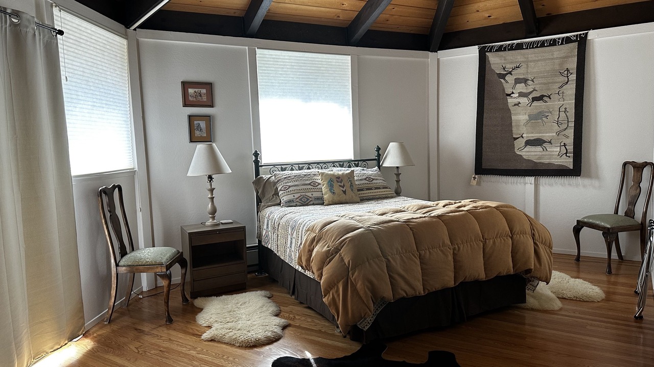 Photo of Bedroom in St. Helena