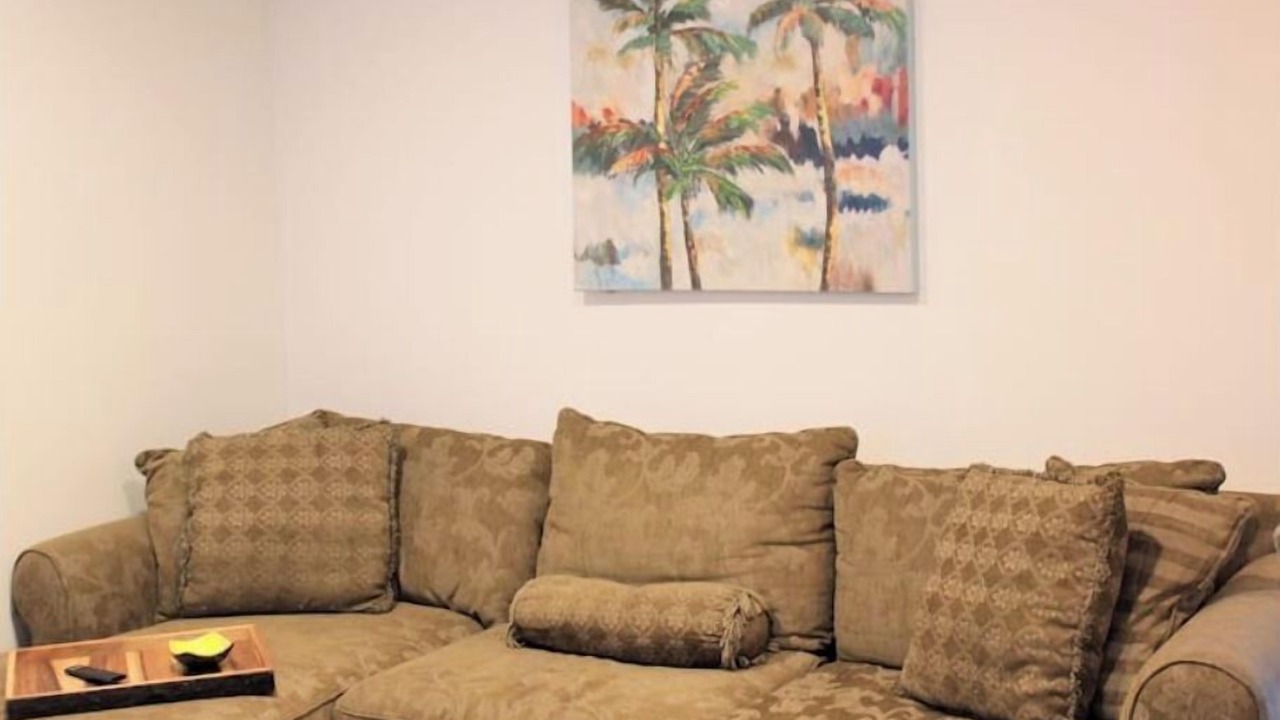 Photo of Livingroom in Palmdale