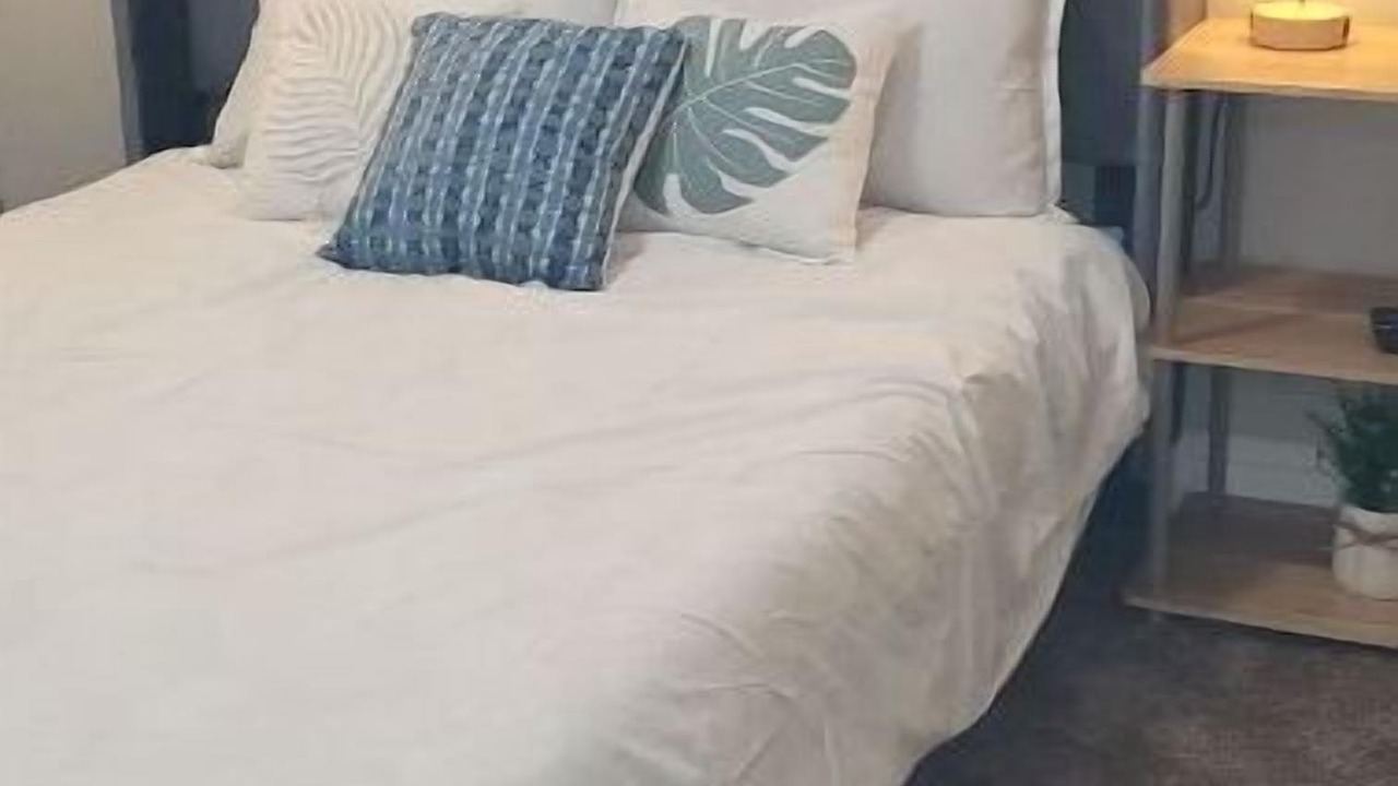 Photo of Bedroom in Oildale