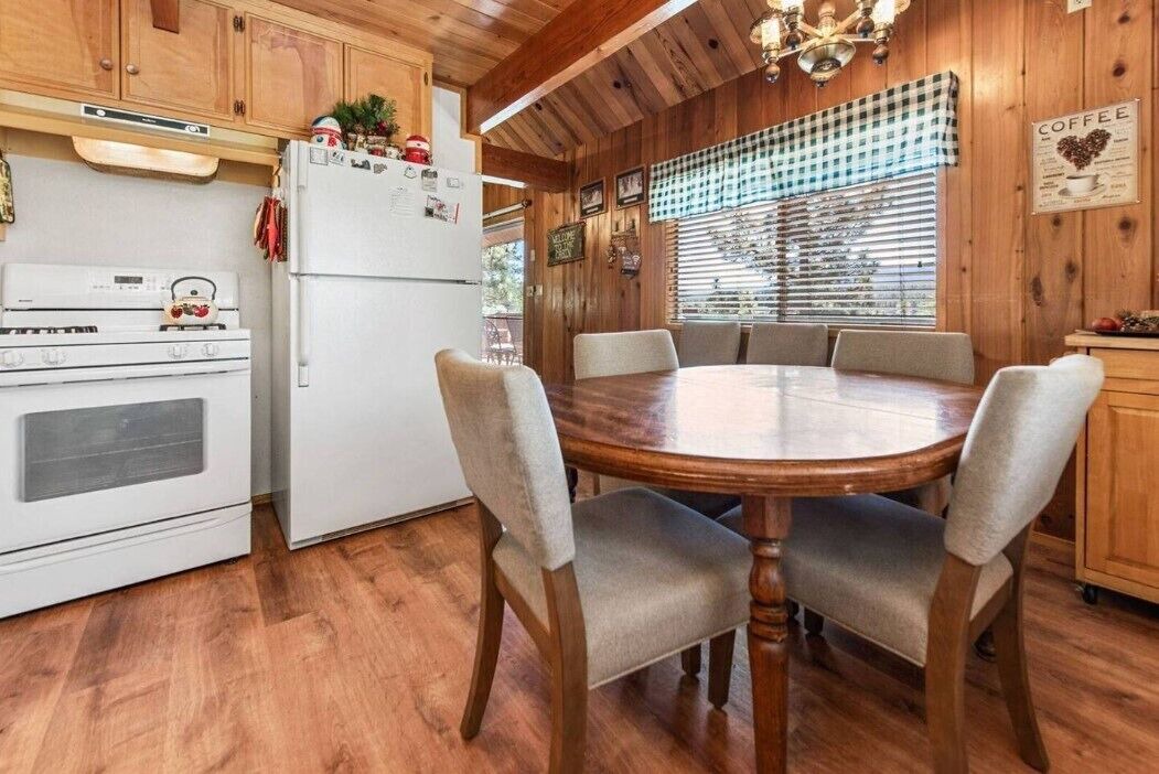 Photo of Kitchen in Whispering Forest