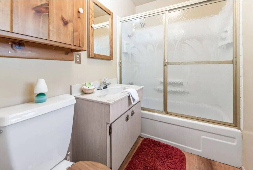 Photo of Bathroom in Whispering Forest