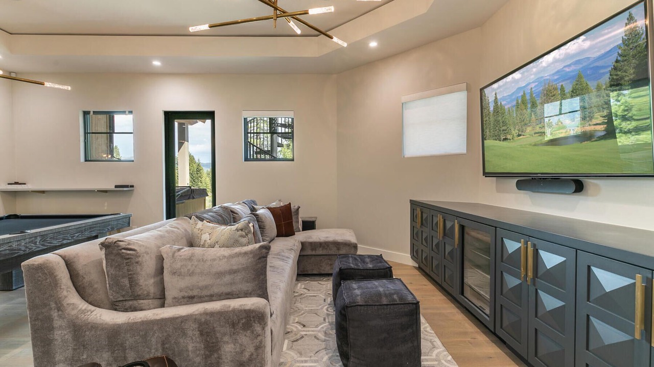 Photo of Bedroom in Ponderosa Palisades