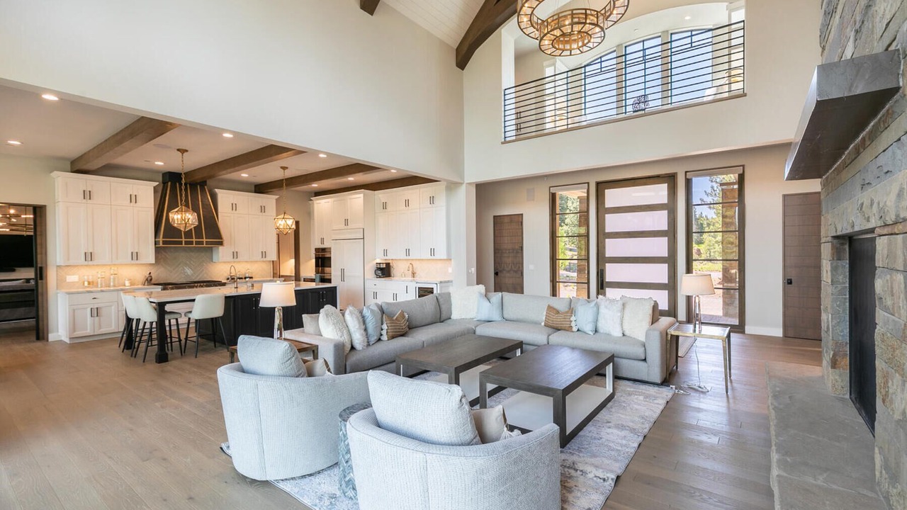 Photo of Livingroom in Ponderosa Palisades