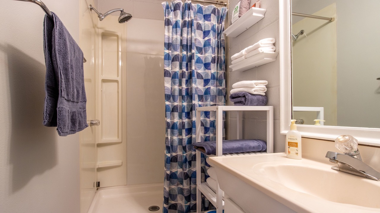 Photo of Bathroom in Mariposa