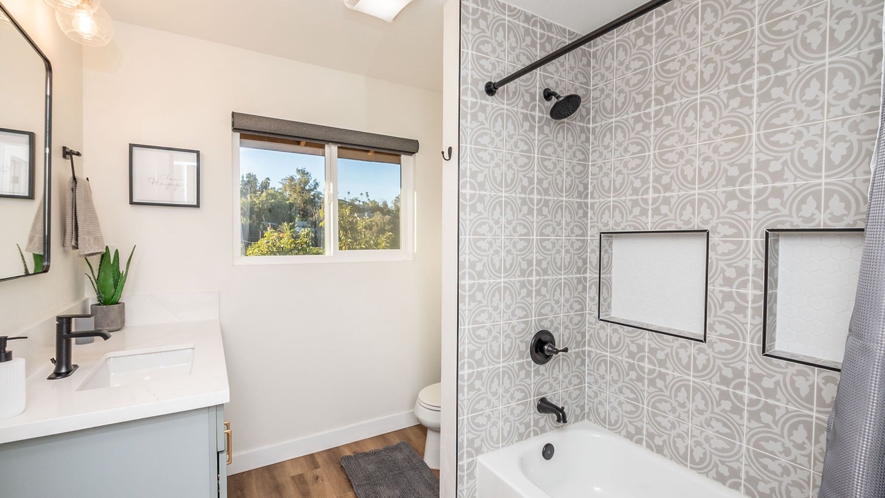 Photo of Bathroom in Central Escondido