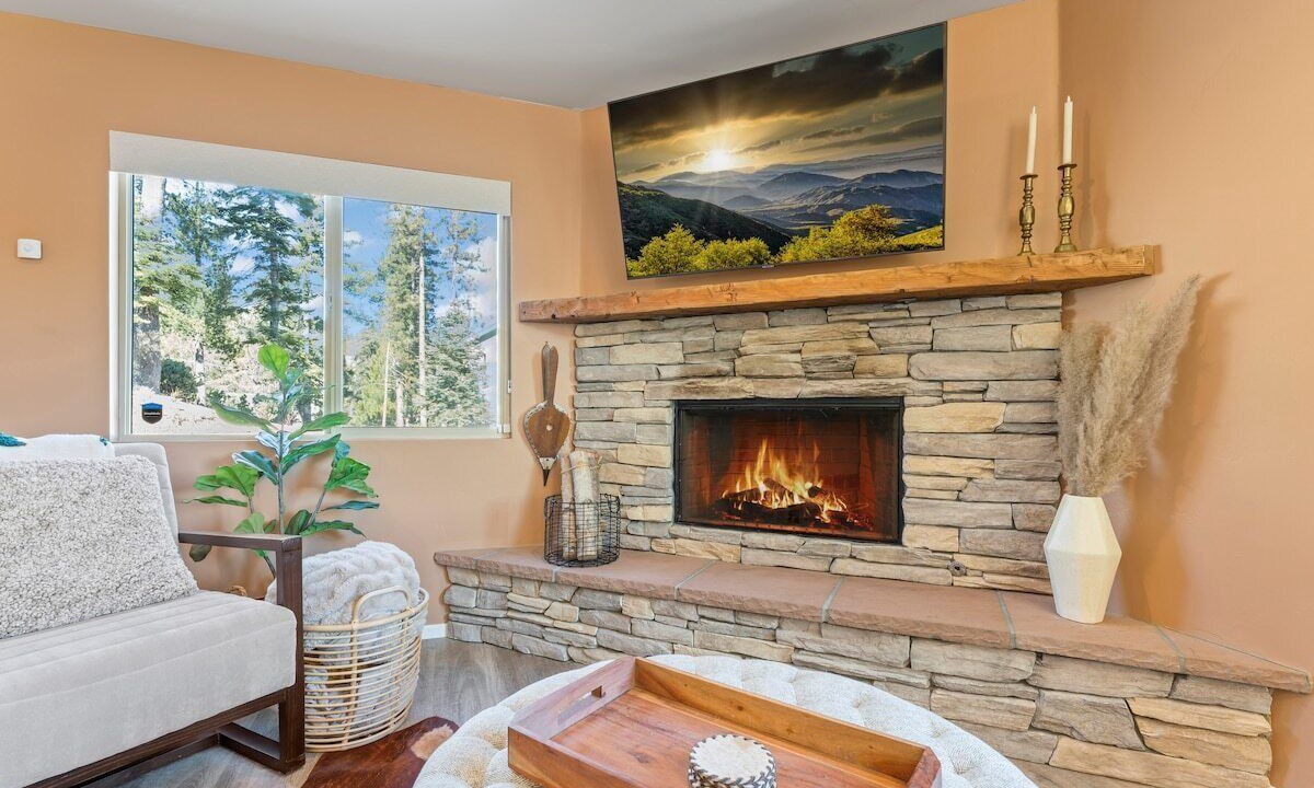 Photo of Livingroom in Twin Peaks