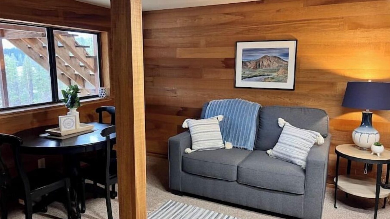 Photo of Livingroom in Greenville