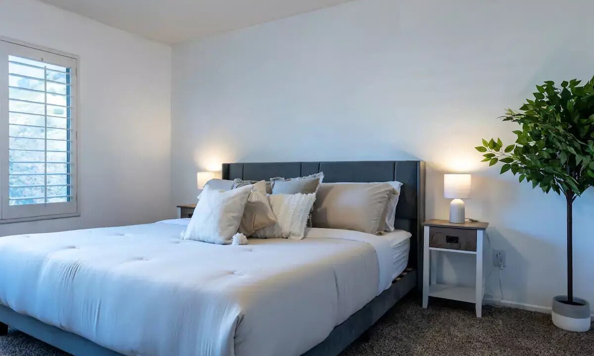 Photo of Bedroom in Santa Clarita