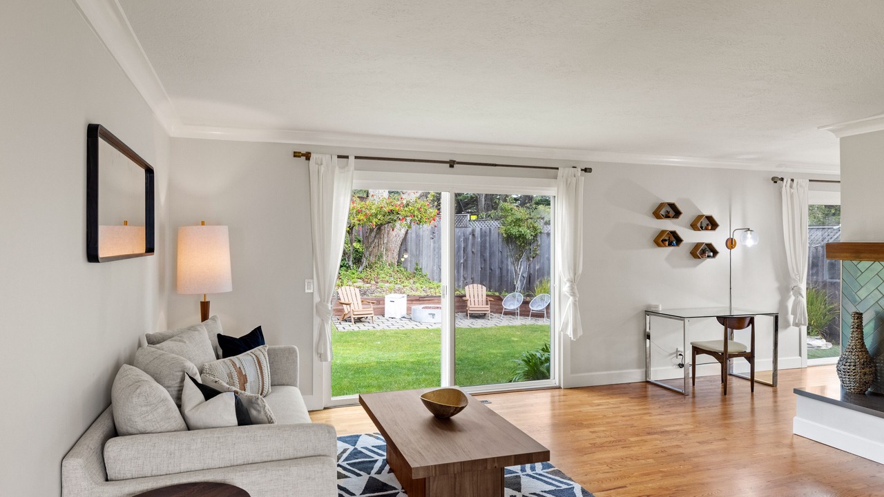 Photo of Livingroom in Carmel