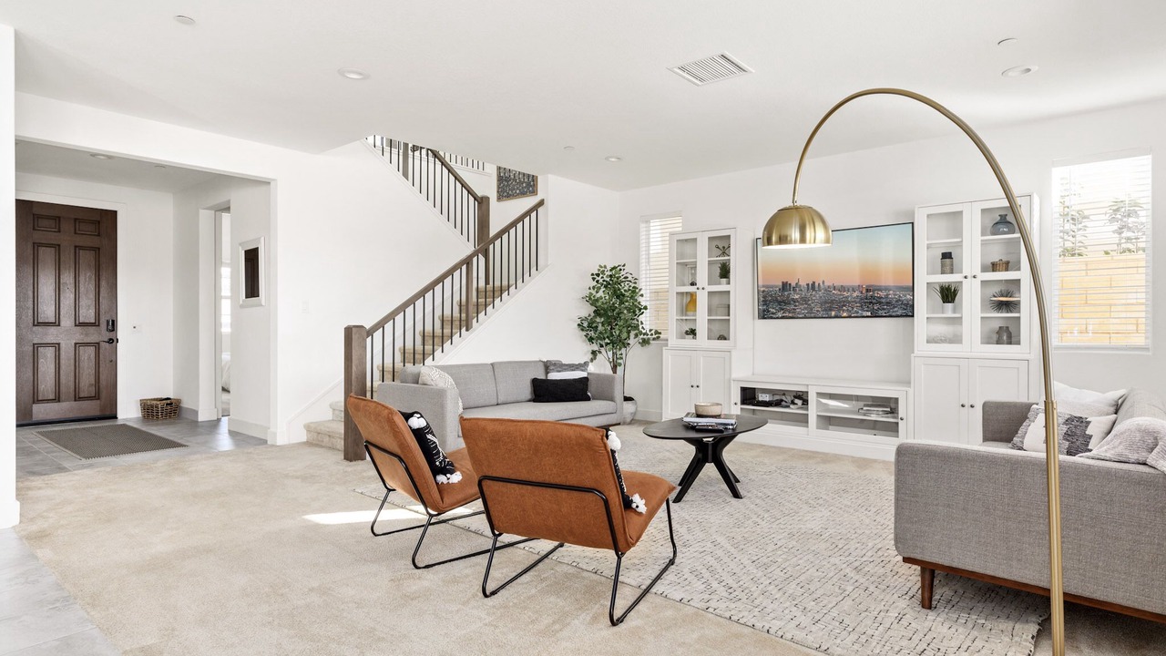 Photo of Livingroom in Santa Clarita