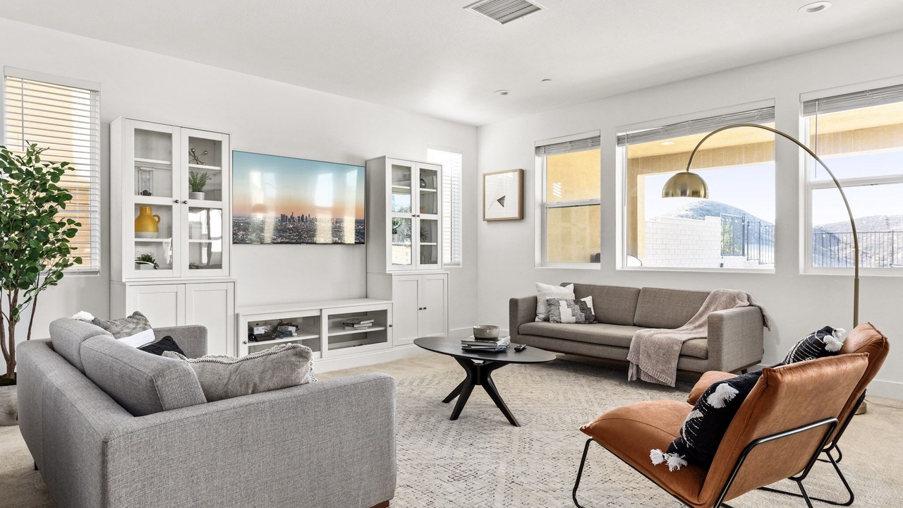 Photo of Livingroom in Santa Clarita