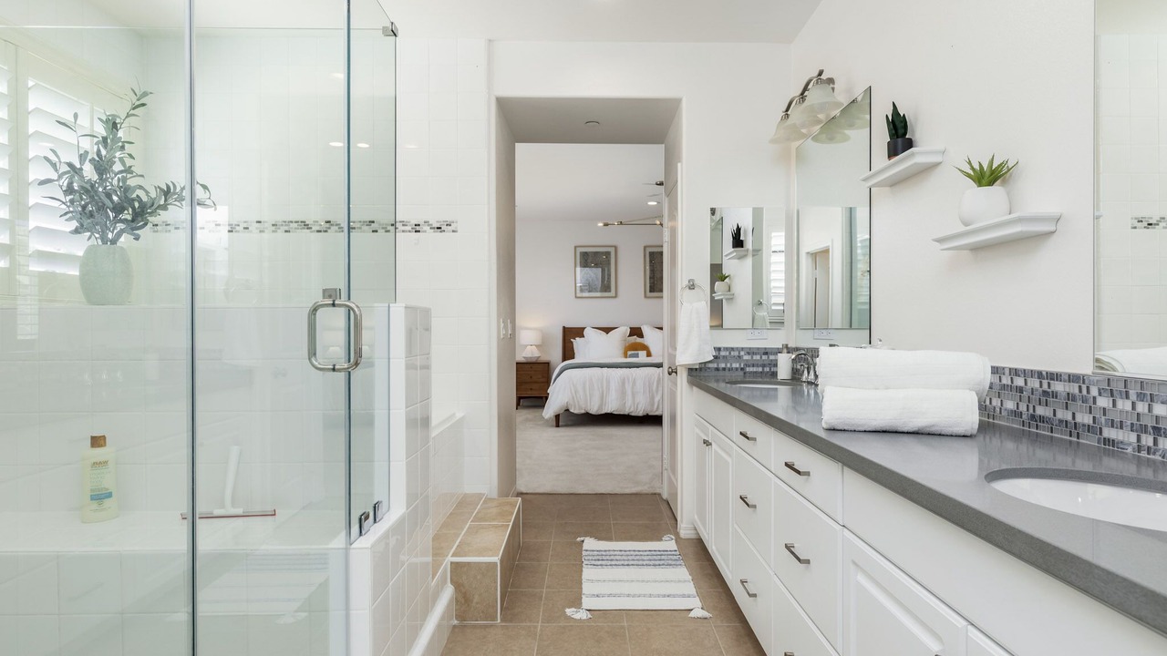 Photo of Bathroom in Santa Clarita