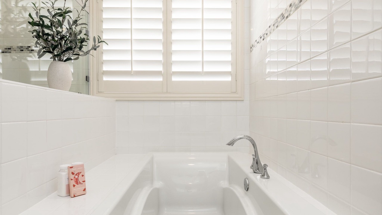 Photo of Bathroom in Santa Clarita